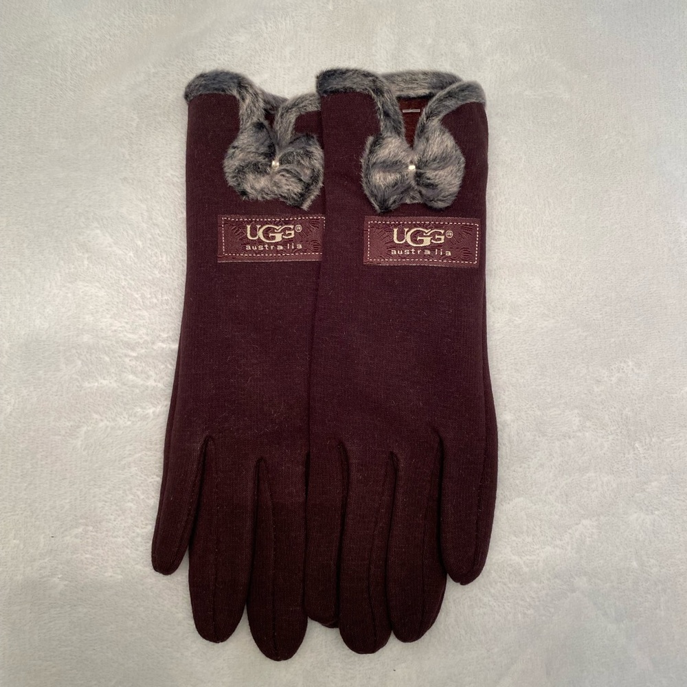 Ugg gloves